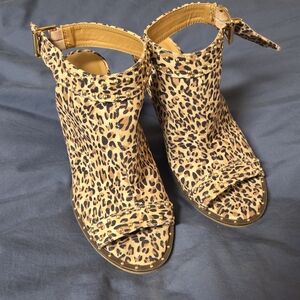 Leopard Print Open-Toe Women's Shoes